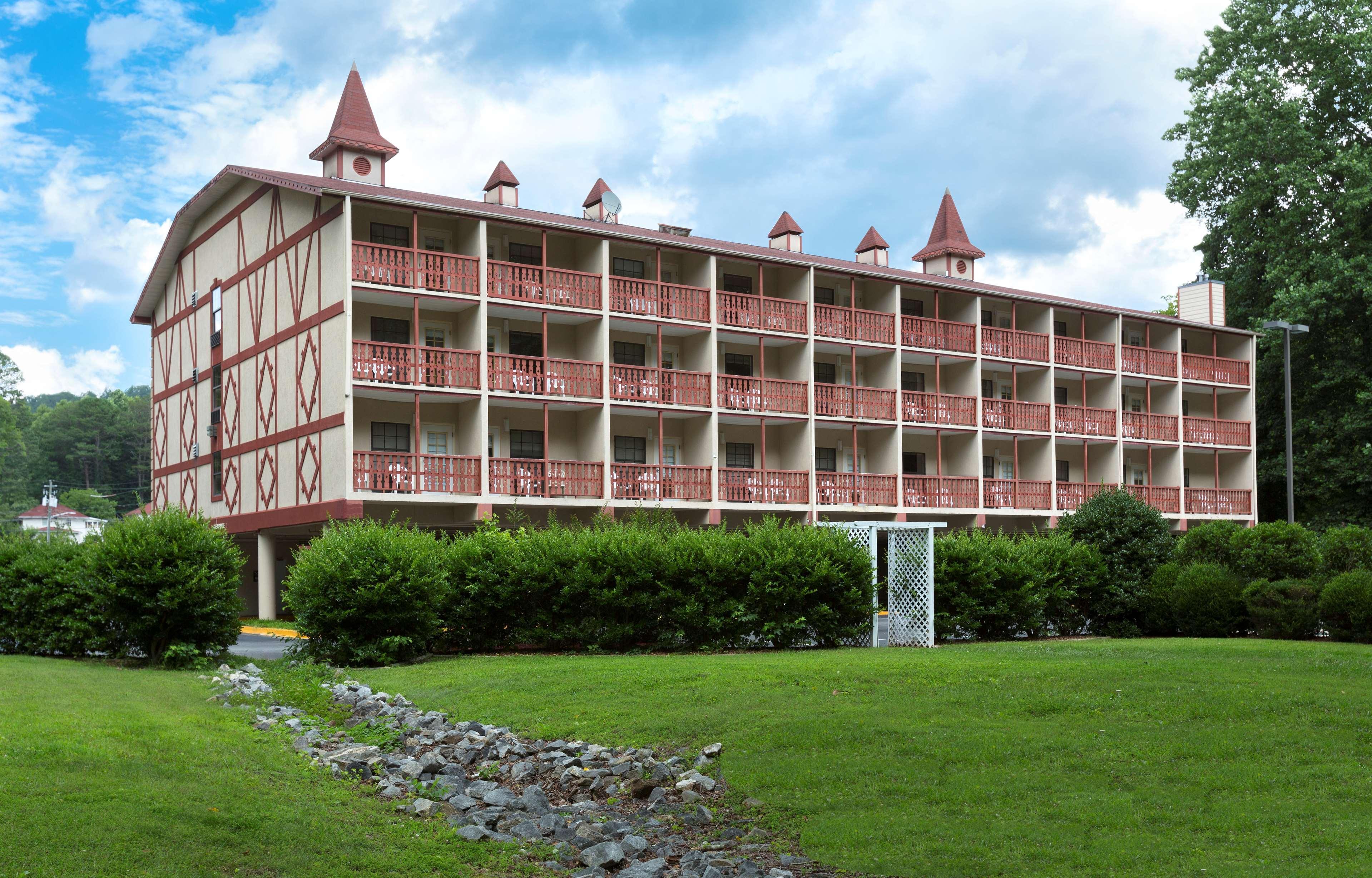Hampton Inn Хелен Экстерьер фото